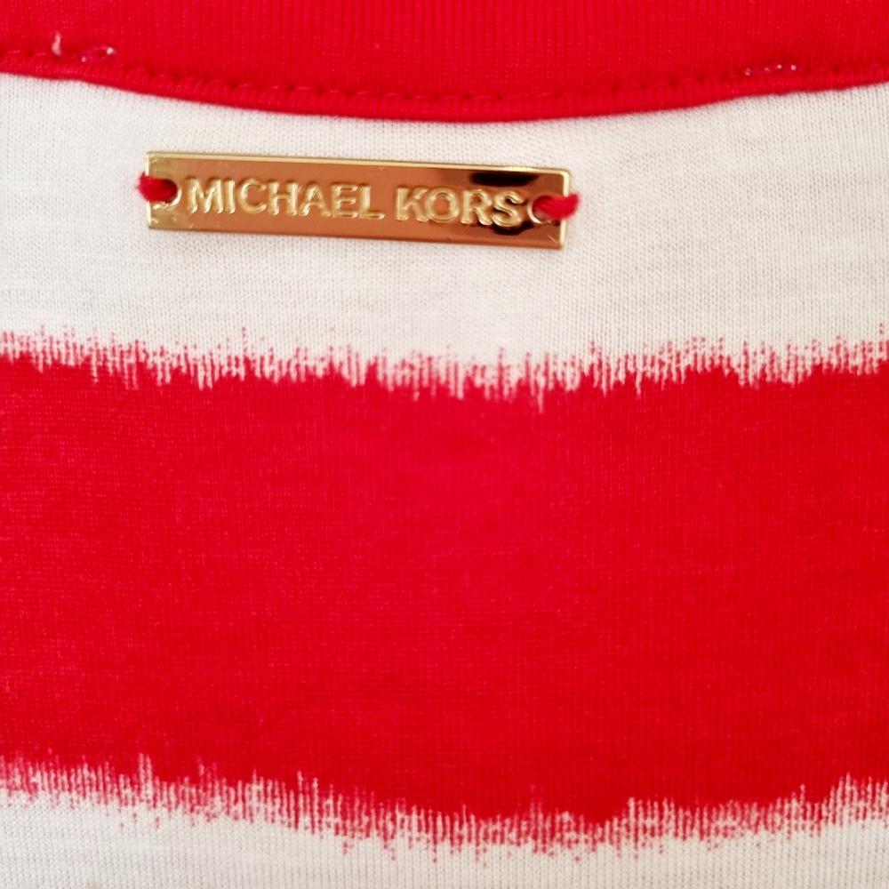 Michael Kors Womens Top Size Med. Very good cond. Travel. Sport. Lightweight. - Picture 3 of 4